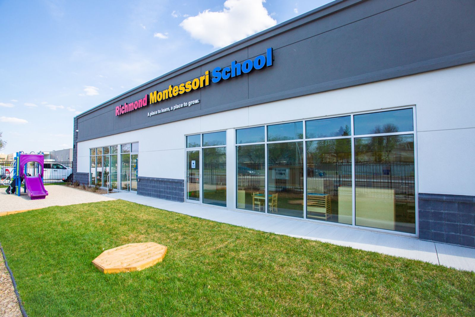 Richmond Montessori School Official site